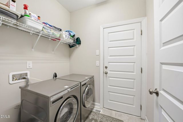 1547 Lassiter Pond Road, Four Oaks, NC 27524