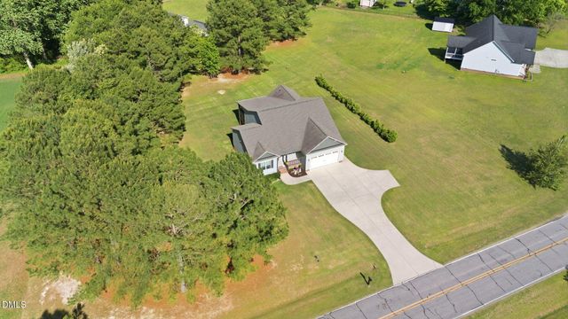 1547 Lassiter Pond Road, Four Oaks, NC 27524