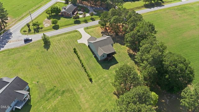 1547 Lassiter Pond Road, Four Oaks, NC 27524