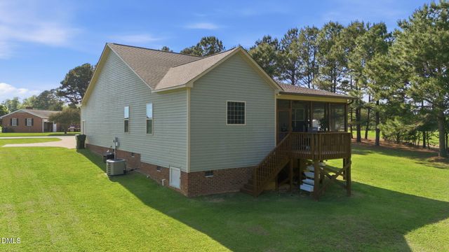 1547 Lassiter Pond Road, Four Oaks, NC 27524