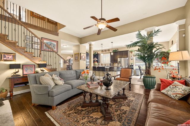 3114 Apache Plume, San Antonio, TX 78258