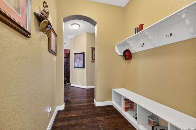 3114 Apache Plume, San Antonio, TX 78258