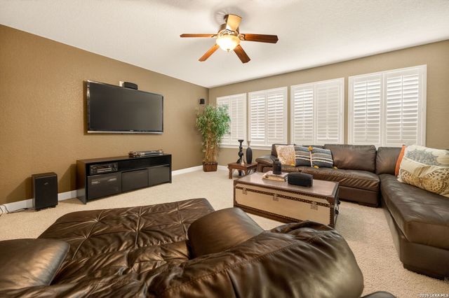 3114 Apache Plume, San Antonio, TX 78258