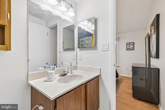 7856 MARIOAK DR, Elkridge, MD 21075