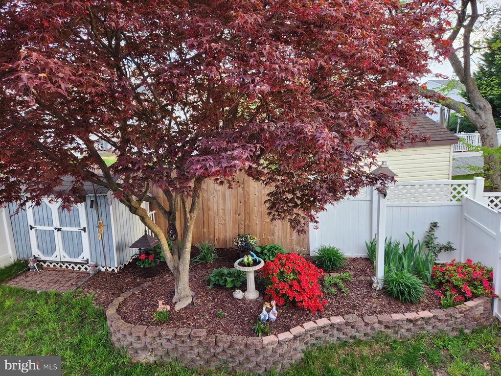Image 29 of property listing at 7856 MARIOAK DR, Elkridge, MD 21075