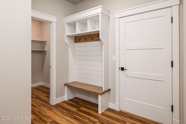 L19 B1 N Endless Circle, Palmer, AK 99645