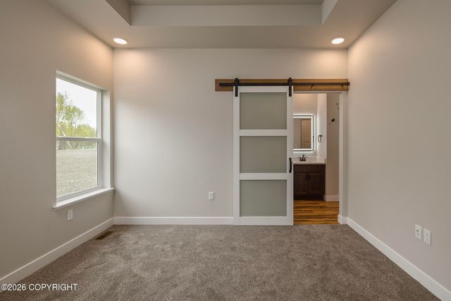 L19 B1 N Endless Circle, Palmer, AK 99645