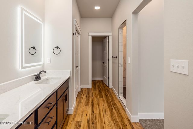 L19 B1 N Endless Circle, Palmer, AK 99645