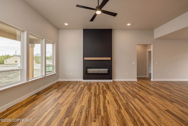 L19 B1 N Endless Circle, Palmer, AK 99645