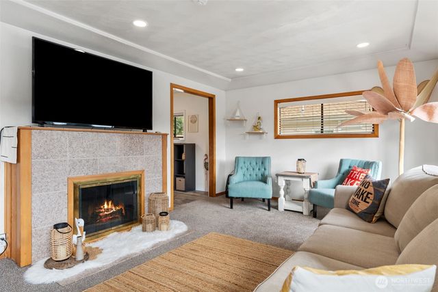 4624 Thompson Lane SE, Olympia, WA 98513