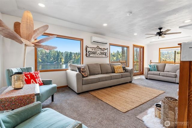 4624 Thompson Lane SE, Olympia, WA 98513