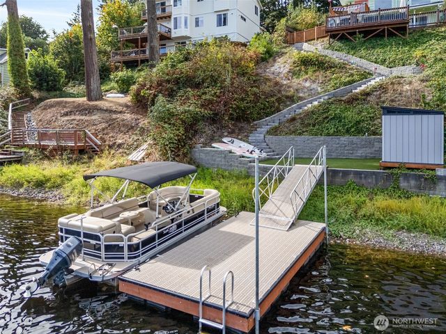 4624 Thompson Lane SE, Olympia, WA 98513