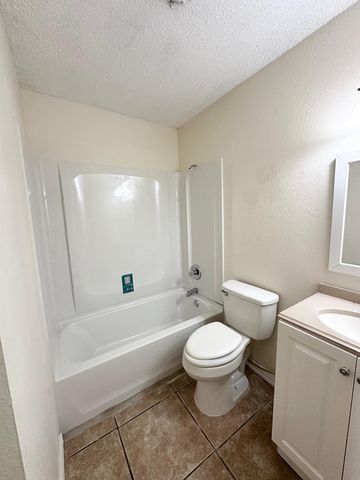 1724 Pine, Midland, TX 79705