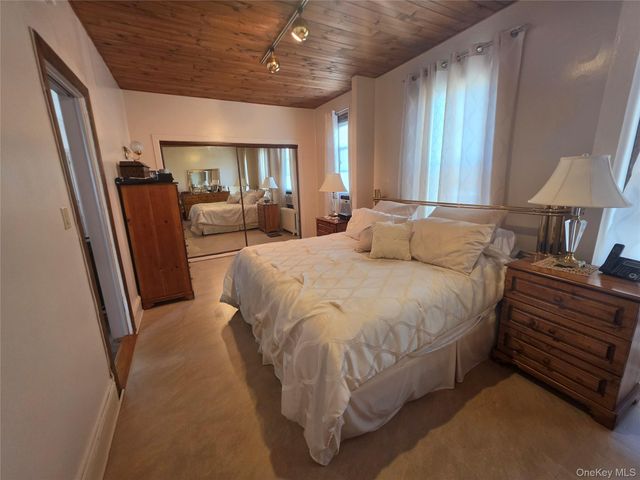 51 Tower 2, Yonkers, NY 10703