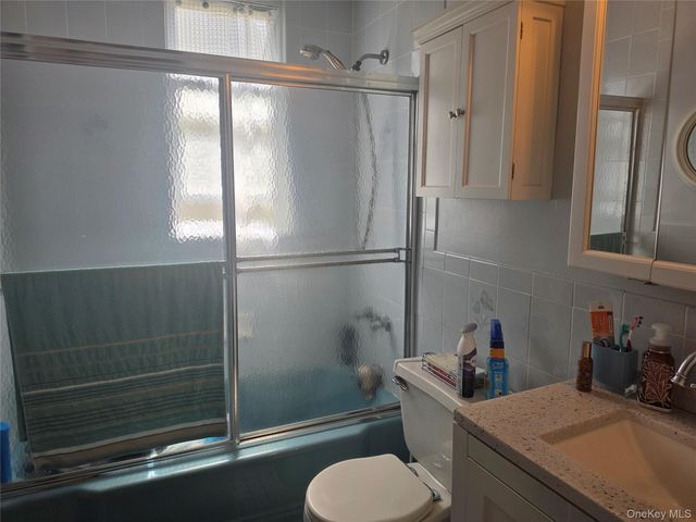 51 Tower 2, Yonkers, NY 10703