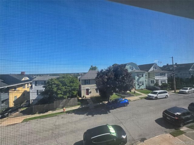 51 Tower 2, Yonkers, NY 10703