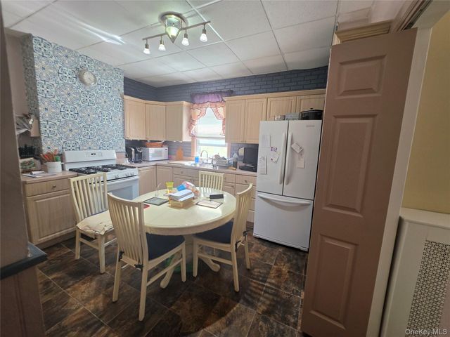 51 Tower 2, Yonkers, NY 10703
