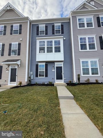 79 ABIGAIL ST, Charles Town, WV 25414