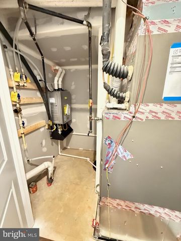 79 ABIGAIL ST, Charles Town, WV 25414