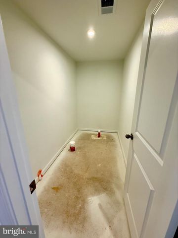 79 ABIGAIL ST, Charles Town, WV 25414