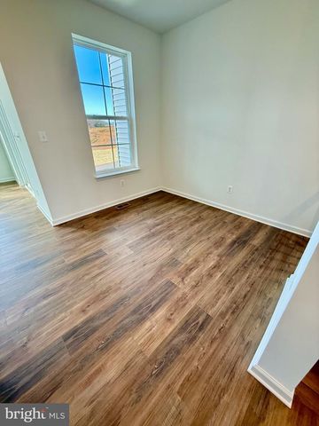 79 ABIGAIL ST, Charles Town, WV 25414