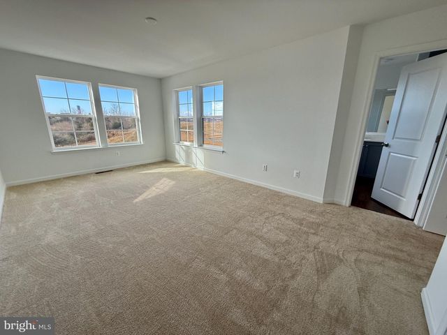 79 ABIGAIL ST, Charles Town, WV 25414