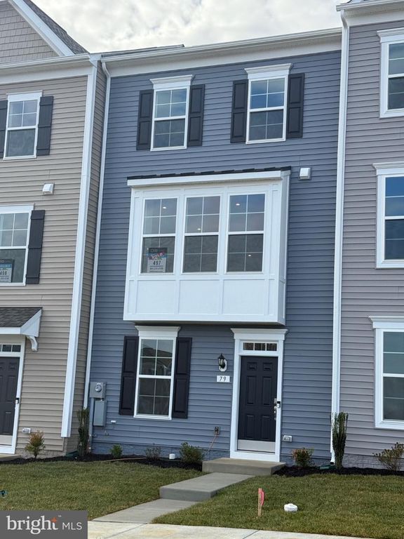 79 ABIGAIL ST, Charles Town, WV 25414