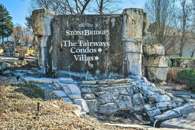 1001 Golf Drive 14, Branson West, MO 65737