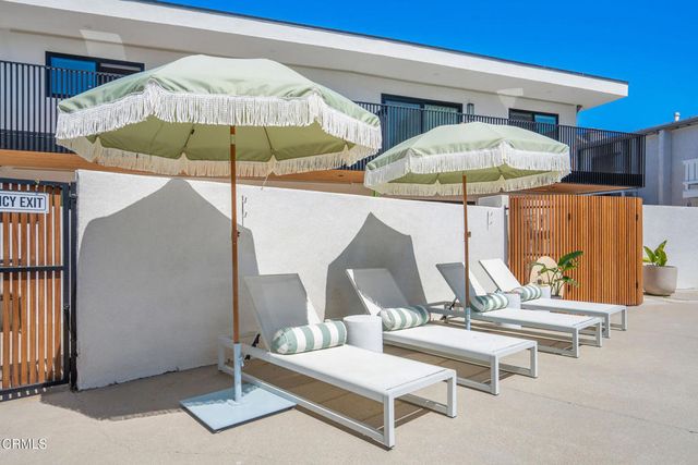 5135 w W Wooley Road, Oxnard, CA 93035