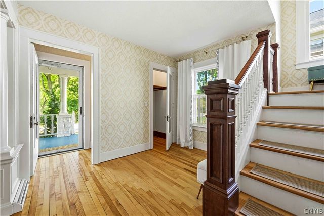 57 East Lake Street, Skaneateles, NY 13152