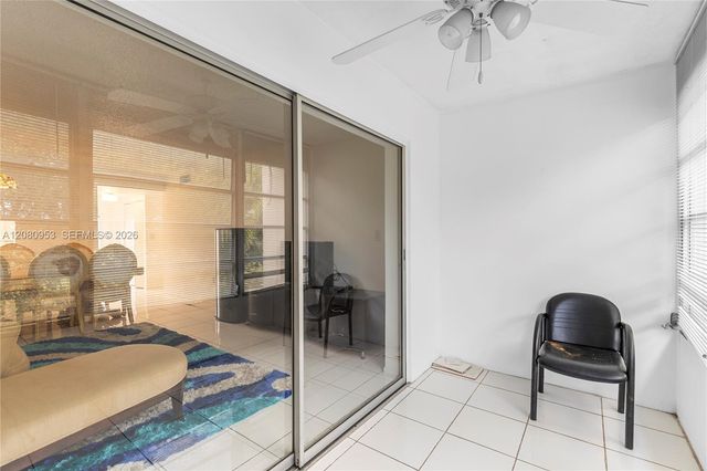7891 N Sunrise Lakes Drive 305, Sunrise, FL 33322