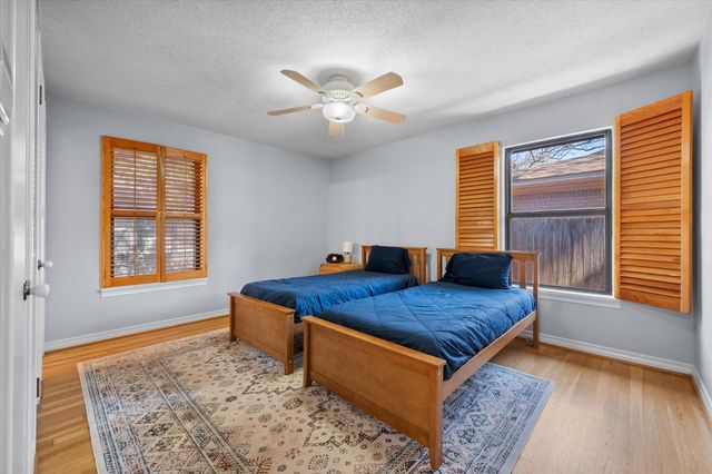 1519 W Lavender Lane, Arlington, TX 76013