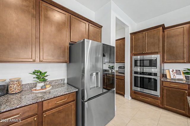 3523 W Lanham Drive, New River, AZ 85087