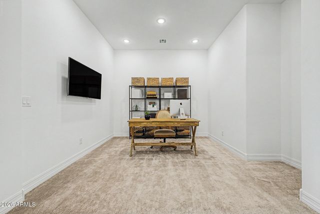 3523 W Lanham Drive, New River, AZ 85087