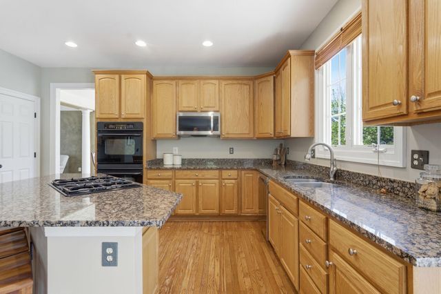5440 SHERMAN OAKS CT, Haymarket, VA 20169