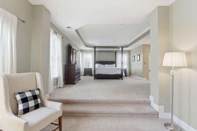 5440 SHERMAN OAKS CT, Haymarket, VA 20169