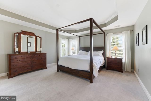 5440 SHERMAN OAKS CT, Haymarket, VA 20169