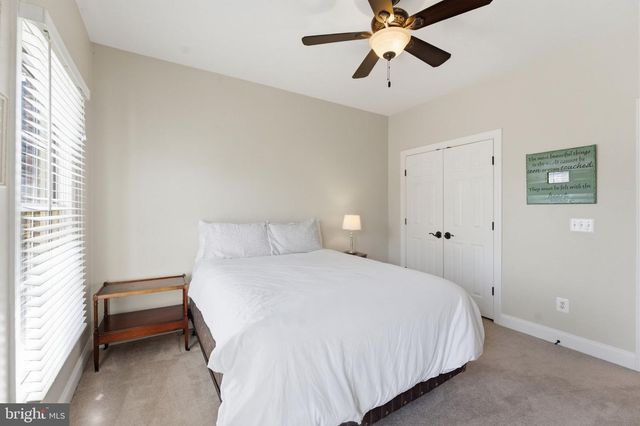 5440 SHERMAN OAKS CT, Haymarket, VA 20169
