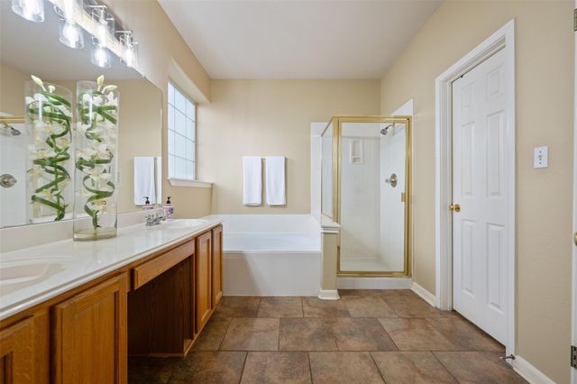 4435 Hunters Lodge DR, Round Rock, TX 78681