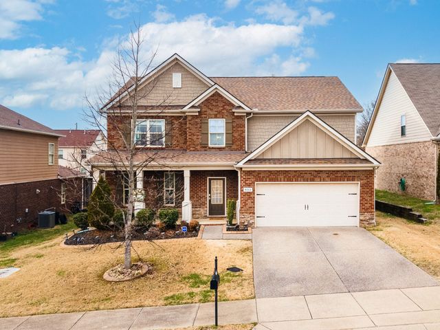 4005 Paperbirch Dr, Smyrna, TN 37167