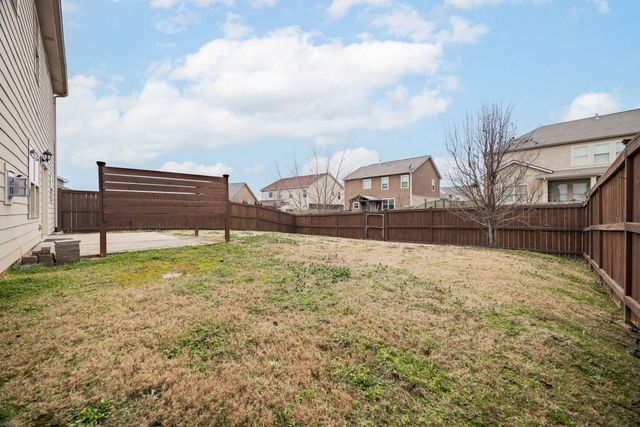 4005 Paperbirch Dr, Smyrna, TN 37167