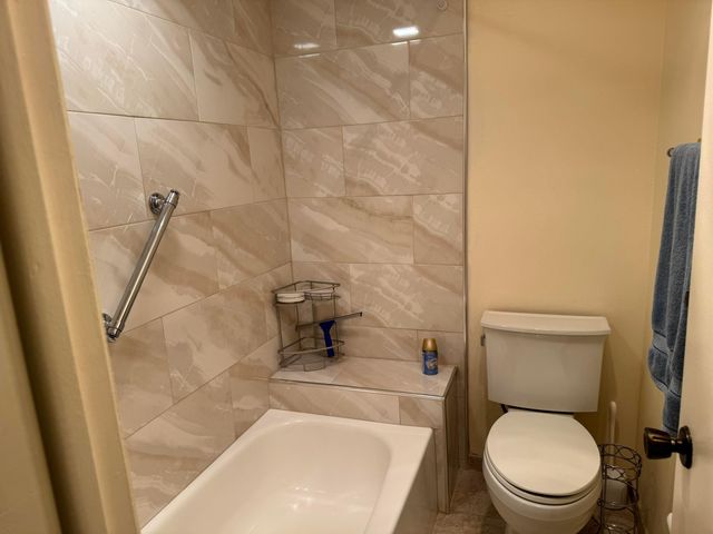 31 Chestnut Circle, Cooper City, FL 33026