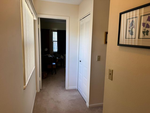 31 Chestnut Circle, Cooper City, FL 33026
