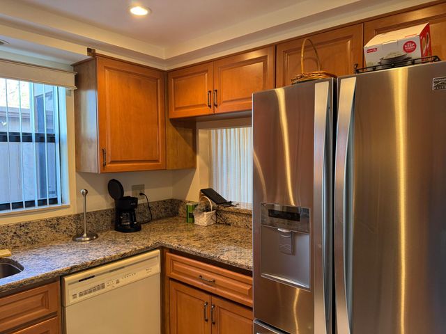31 Chestnut Circle, Cooper City, FL 33026