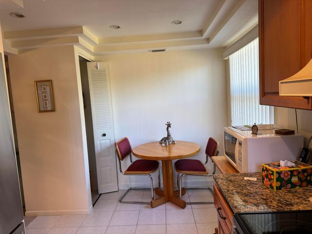 31 Chestnut Circle, Cooper City, FL 33026