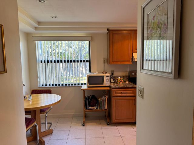 31 Chestnut Circle, Cooper City, FL 33026