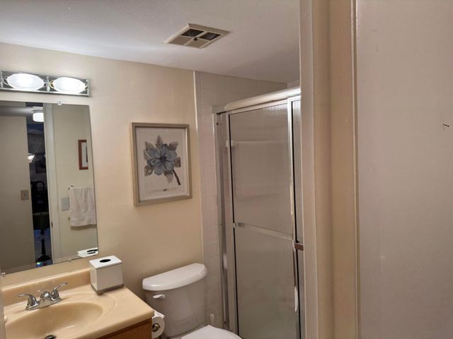 31 Chestnut Circle, Cooper City, FL 33026
