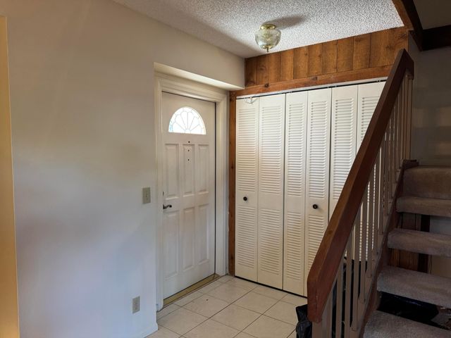 31 Chestnut Circle, Cooper City, FL 33026