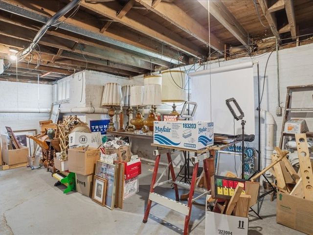 535 8th Avenue, Marion, IA 52302