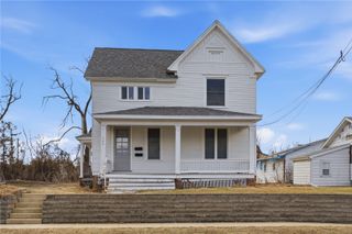 535 8th Avenue, Marion, IA 52302